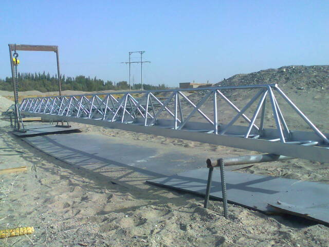 让胡路专业承揽大中小型喷涂翻新施工业务！